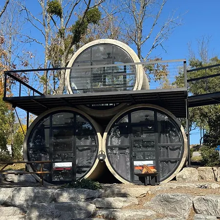 Lockridge Park Hotel